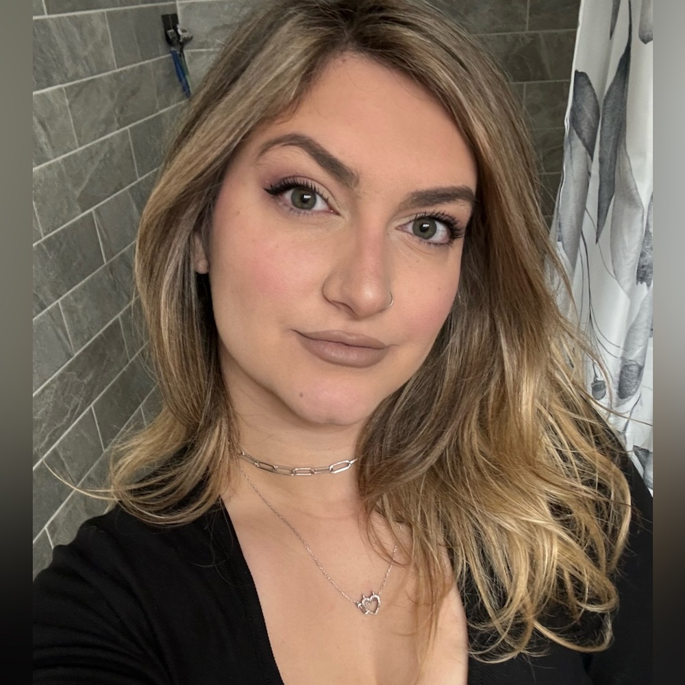 Meet your Posher, Rachel